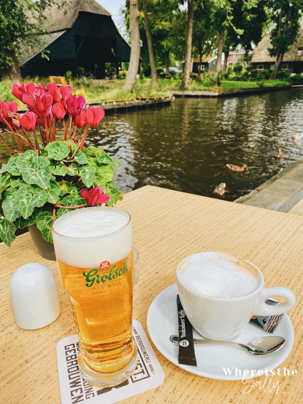 giethoorn-beer-coffee