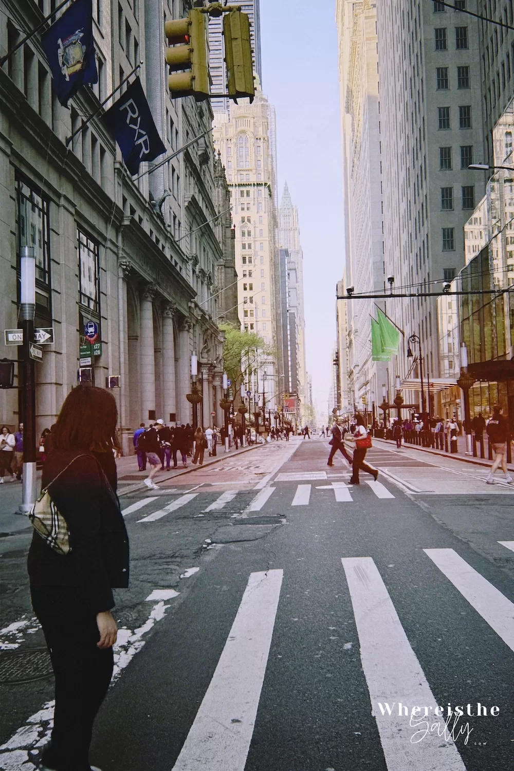 Burberry小法棍腋下包 實際背搭配照